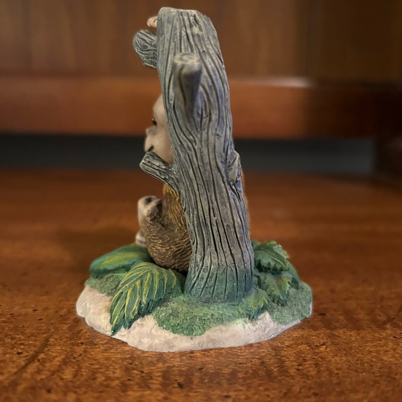 VTG 1996 Hamilton Figurine Sculpture Orangutan Protect Nature's Innocents 1996 - Picture 2 of 7